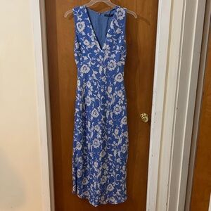 Abercrombie Blue and White Floral Plunge Crinkle Maxi Dress